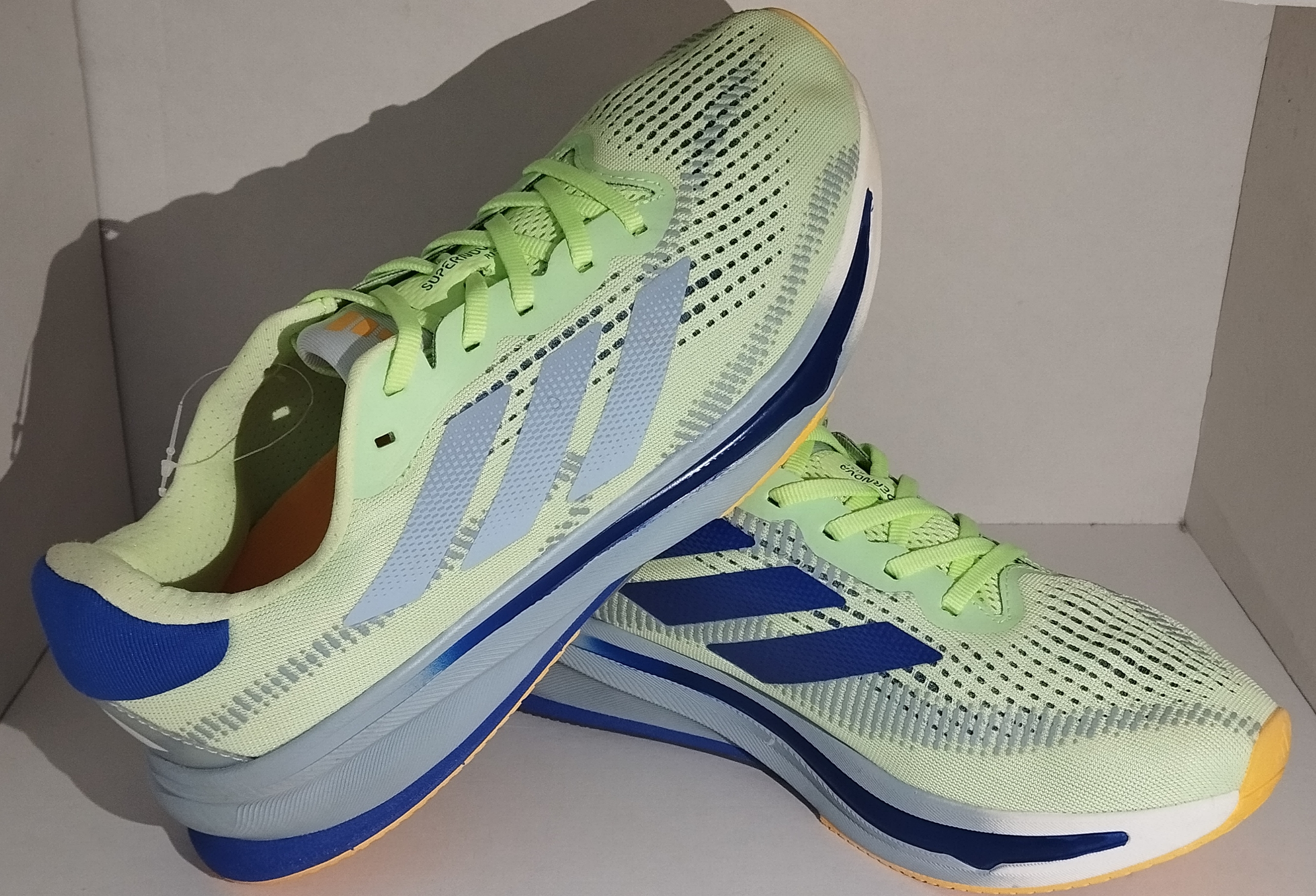 ADIDAS SUPER NOVA