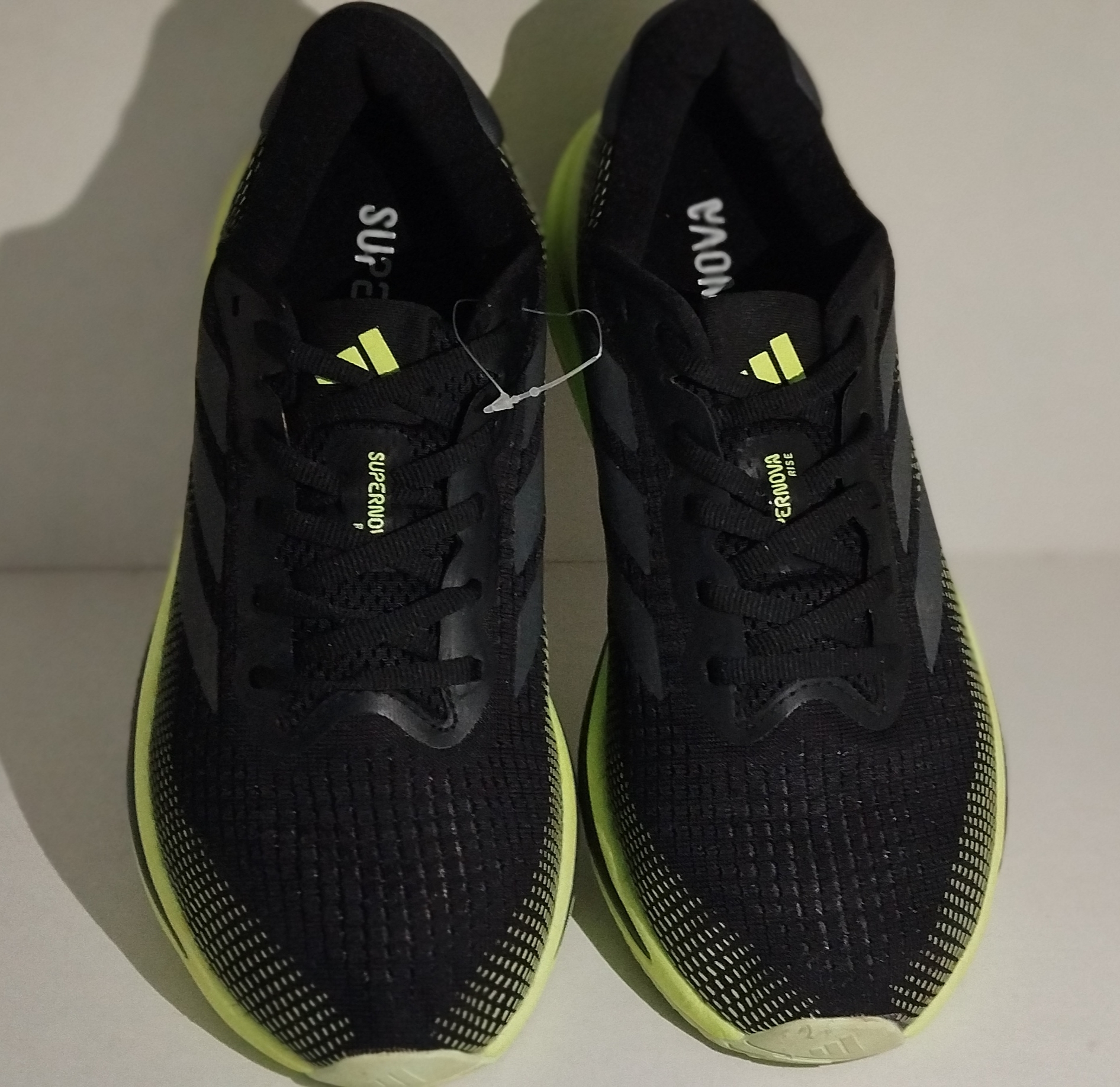 ADIDAS SUPER NOVA