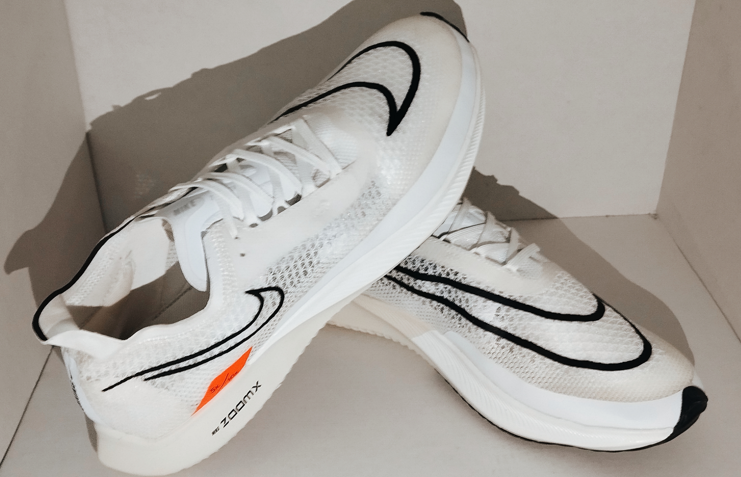 NIKE ZOOMX